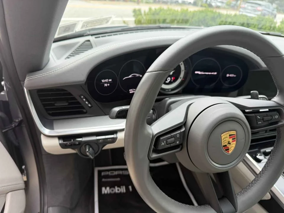 2021 Porsche 992 Carrera 4S - Image 14 of 20