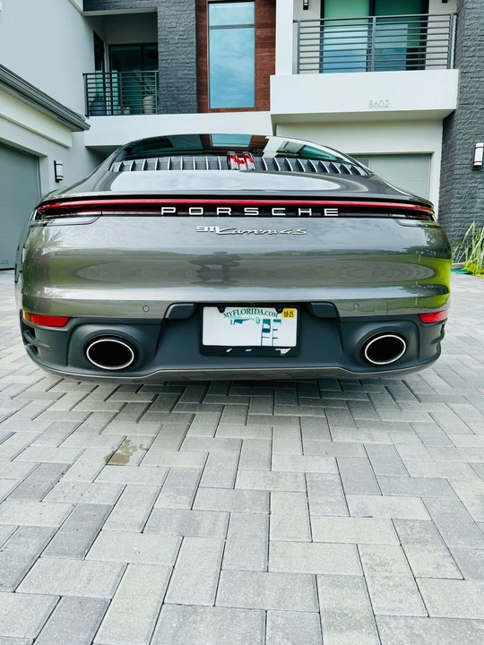2021 Porsche 992 Carrera 4S - Image 8 of 21