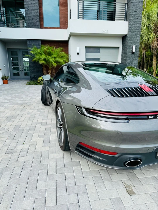 2021 Porsche 992 Carrera 4S - Image 10 of 21