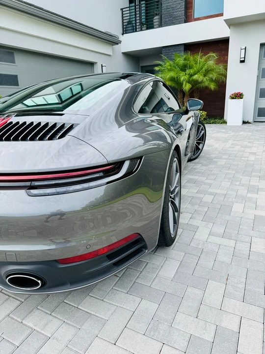 2021 Porsche 992 Carrera 4S - Image 11 of 21