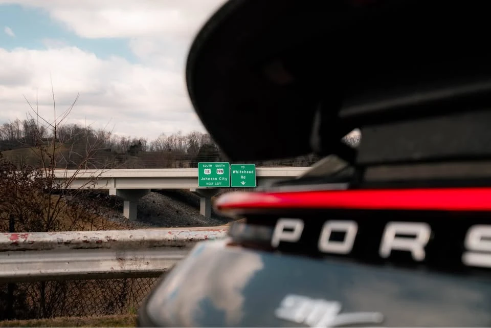 2021 Porsche 992 Carrera 4S - Image 10 of 11