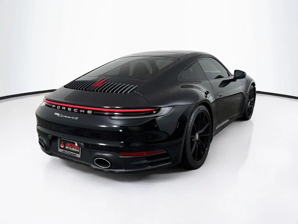 2021 Porsche 992 Carrera 4S - Image 6 of 31