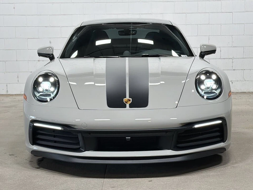 2021 Porsche 992 Carrera 4S - Image 9 of 31