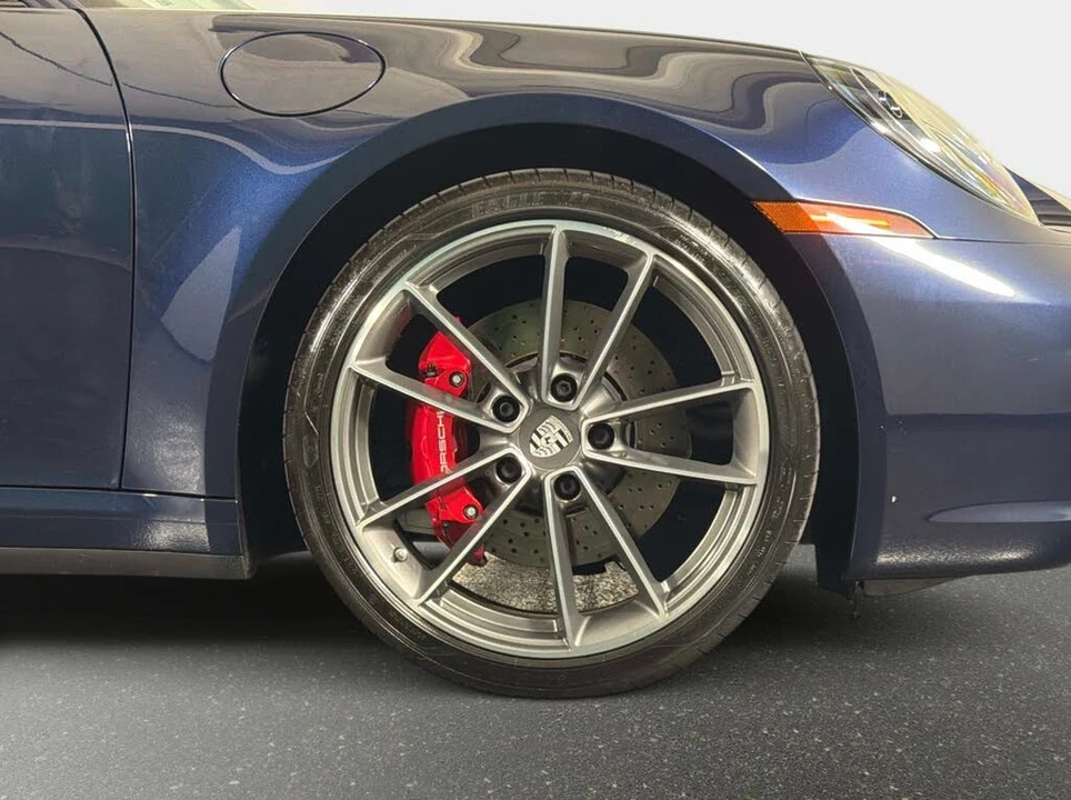 2021 Porsche 992 Carrera 4S - Image 3 of 31