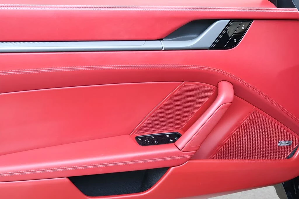 2021 Porsche 992 Carrera 4S - Image 9 of 31