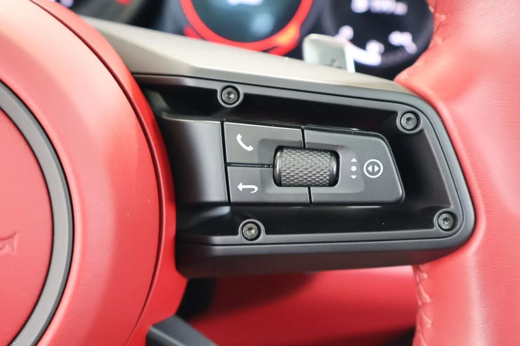2021 Porsche 992 Carrera 4S - Image 21 of 31
