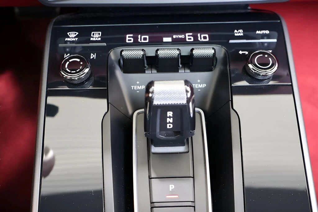 2021 Porsche 992 Carrera 4S - Image 26 of 31