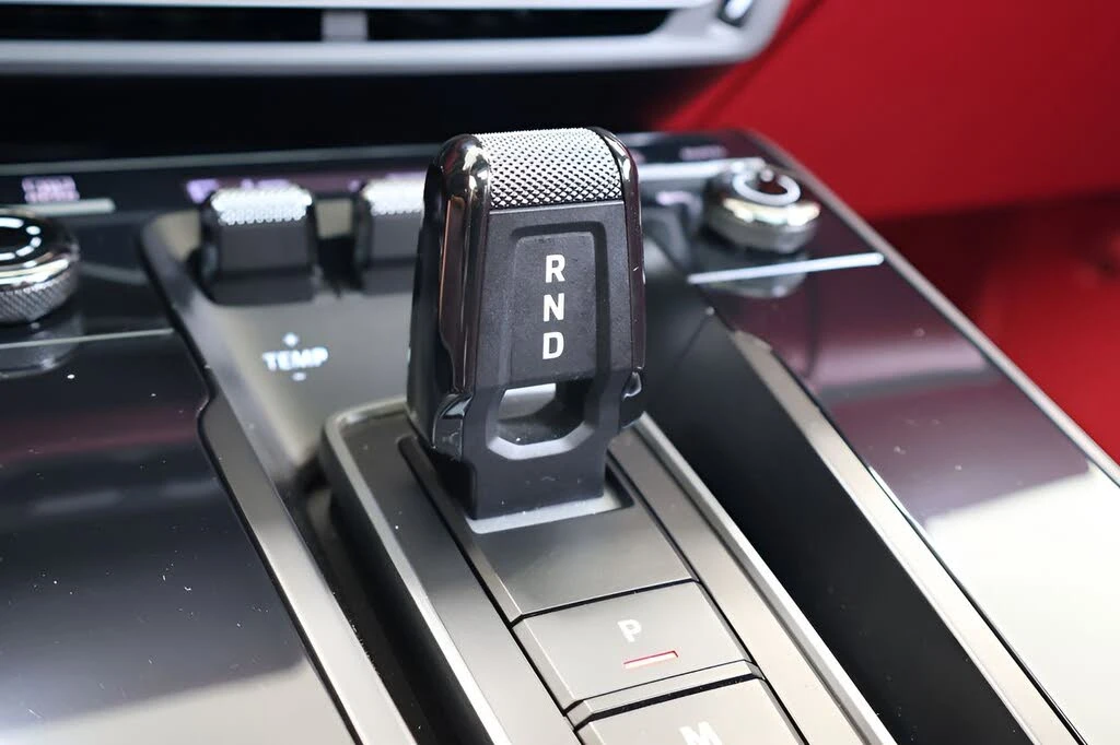 2021 Porsche 992 Carrera 4S - Image 27 of 31