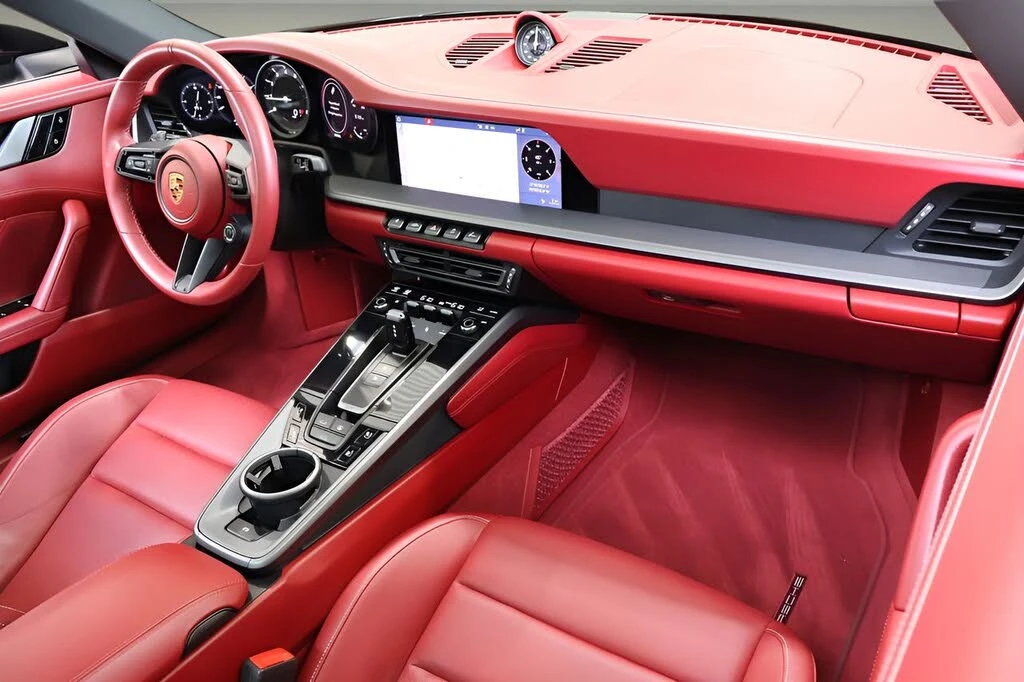 2021 Porsche 992 Carrera 4S - Image 18 of 31