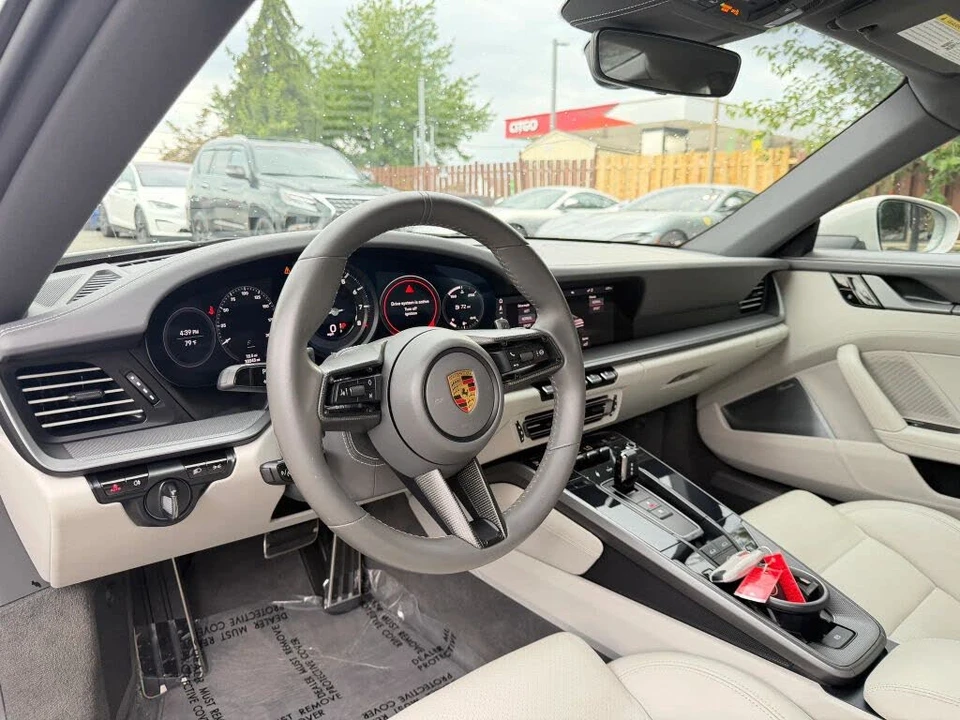 2021 Porsche 992 Carrera 4S - Image 15 of 31
