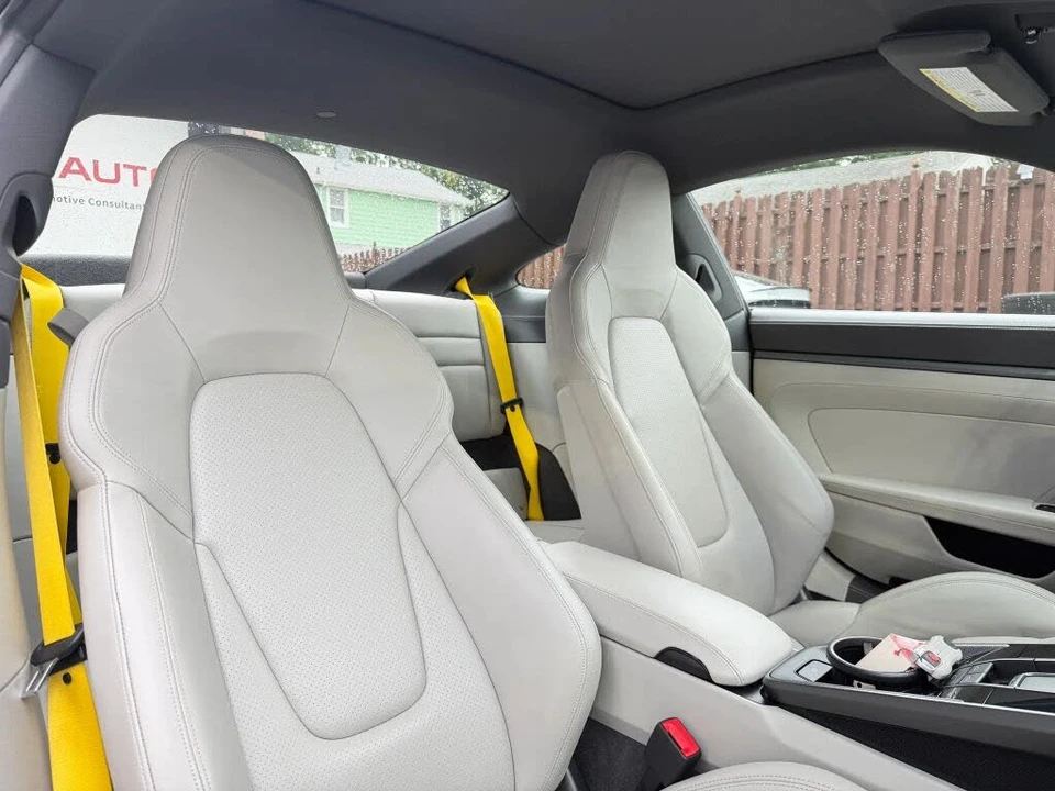 2021 Porsche 992 Carrera 4S - Image 29 of 31