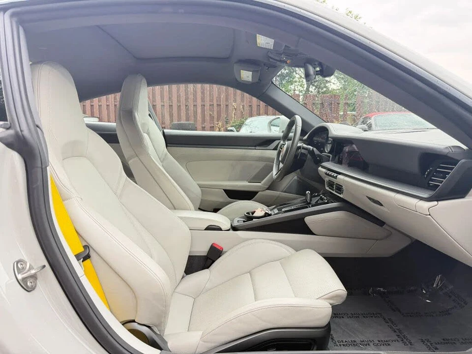 2021 Porsche 992 Carrera 4S - Image 27 of 31