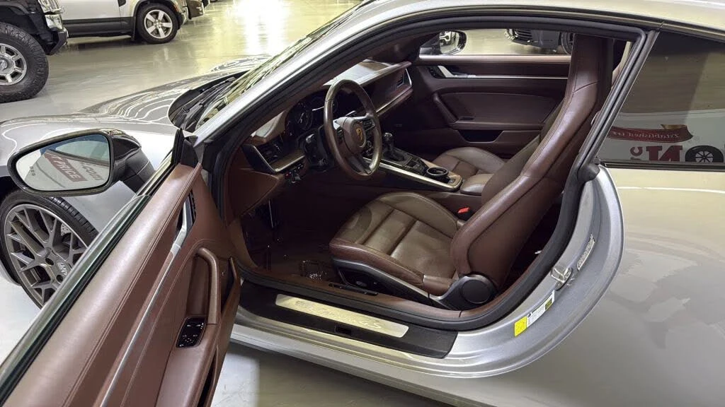 2021 Porsche 992 Carrera 4S - Image 14 of 25