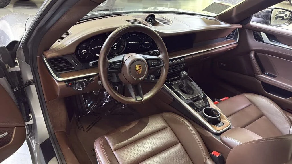 2021 Porsche 992 Carrera 4S - Image 16 of 25