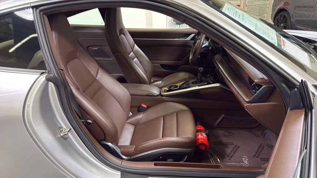 2021 Porsche 992 Carrera 4S - Image 18 of 25