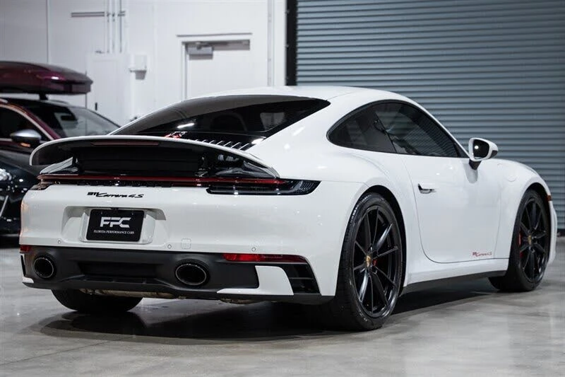 2021 Porsche 992 Carrera 4S - Image 15 of 31