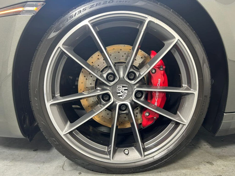 2021 Porsche 992 Carrera 4S - Image 11 of 31