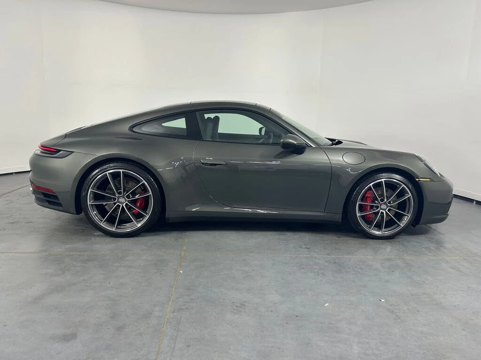2021 Porsche 992 Carrera 4S - Image 8 of 31