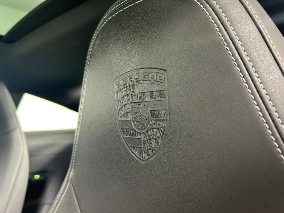 2021 Porsche 992 Carrera 4S - Image 16 of 31