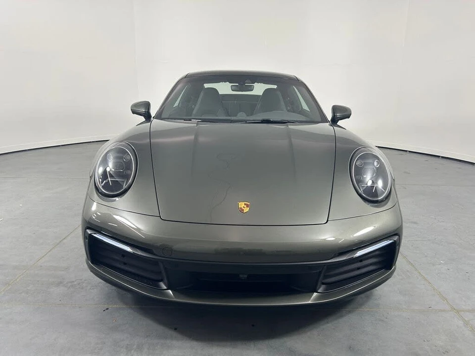 2021 Porsche 992 Carrera 4S - Image 10 of 31