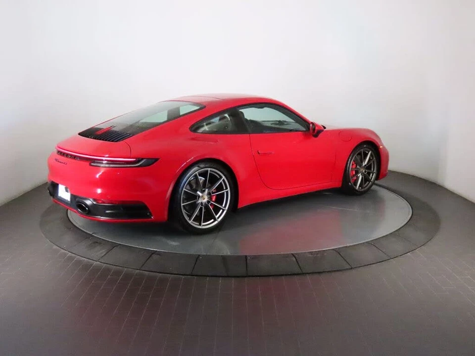 2021 Porsche 992 Carrera 4S - Image 7 of 31