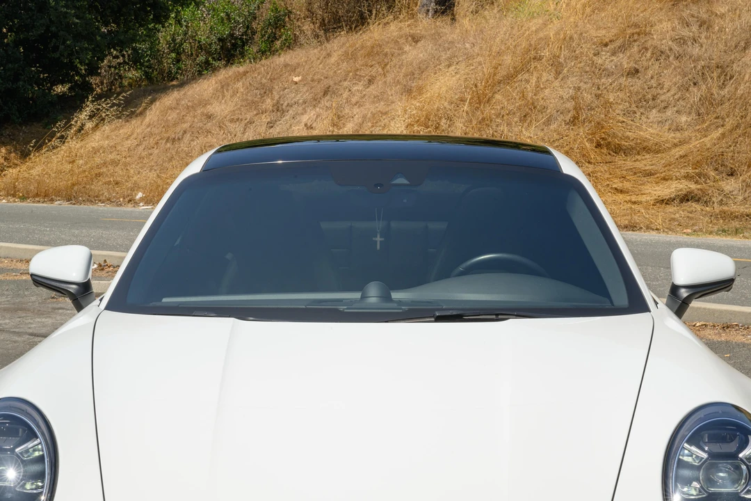 2021 Porsche 992 Carrera 4S - Image 27 of 31