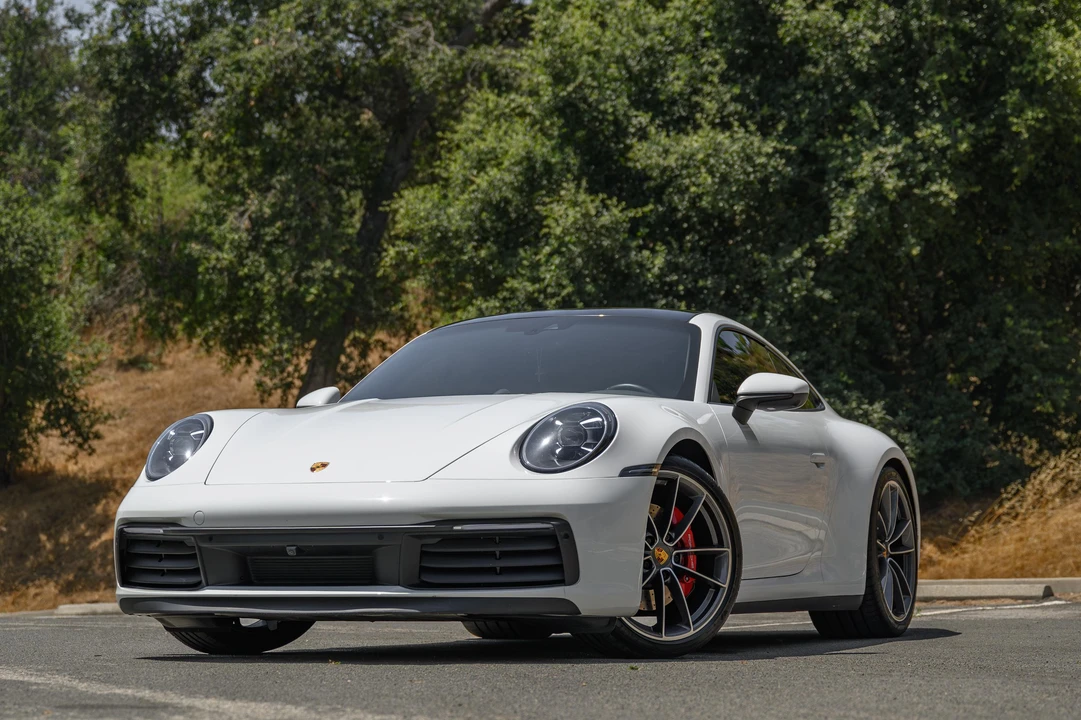 2021 Porsche 992 Carrera 4S - Image 9 of 31