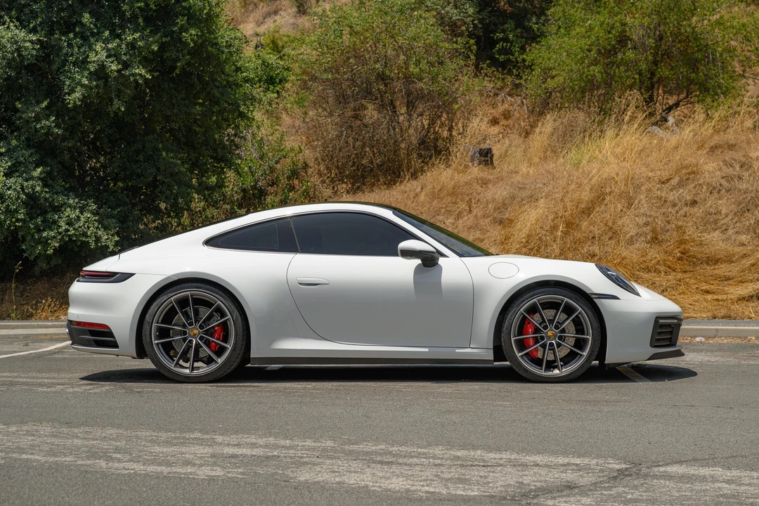 2021 Porsche 992 Carrera 4S - Image 15 of 31