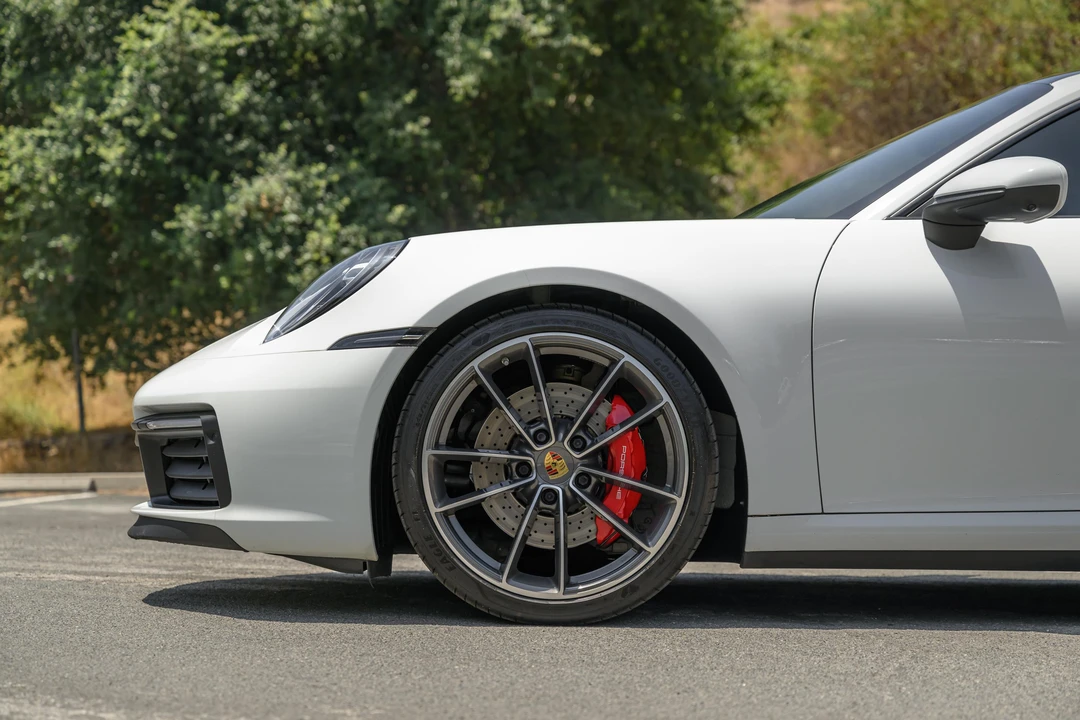 2021 Porsche 992 Carrera 4S - Image 17 of 31