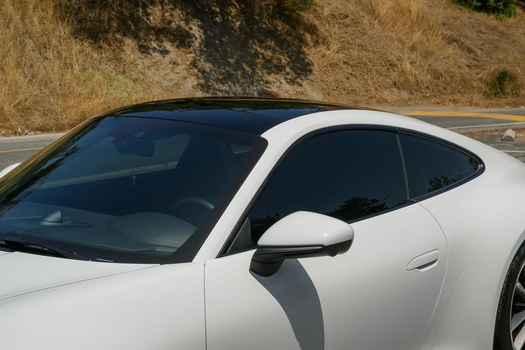 2021 Porsche 992 Carrera 4S - Image 30 of 31