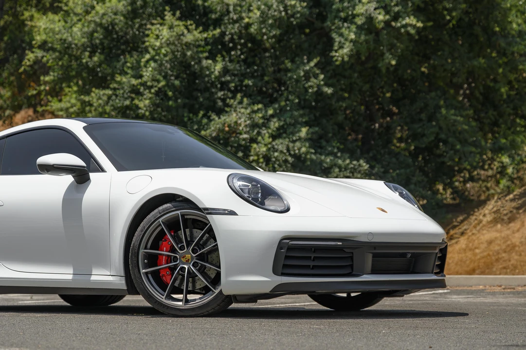 2021 Porsche 992 Carrera 4S - Image 25 of 31