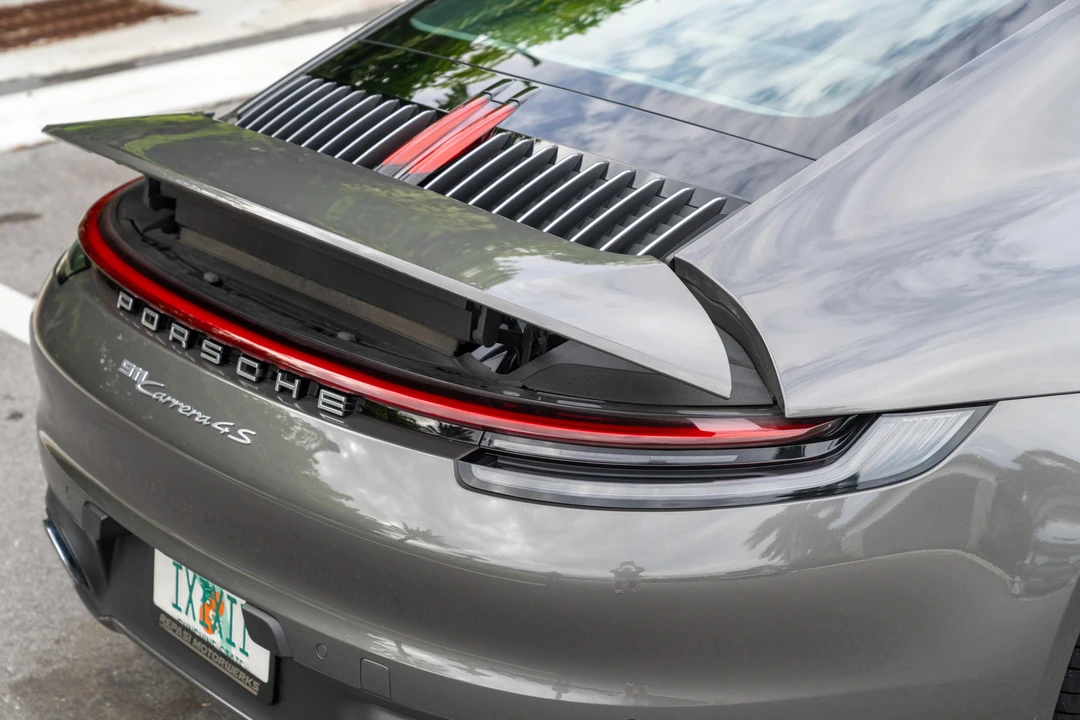 2021 Porsche 992 Carrera 4S - Image 29 of 31