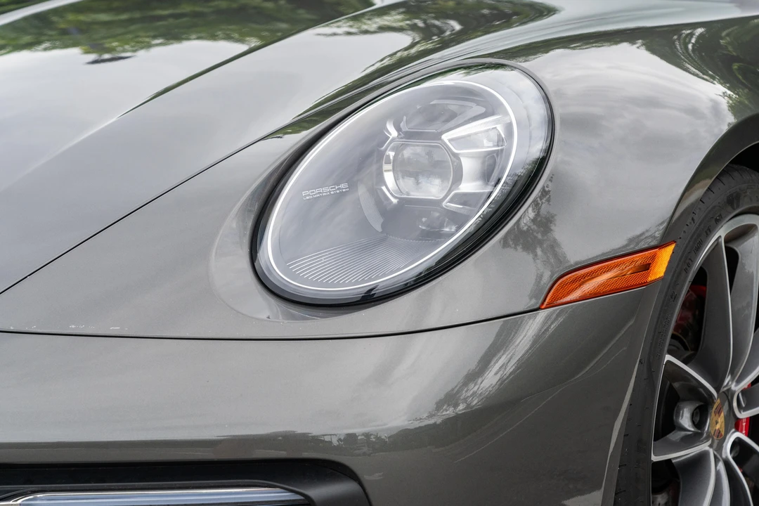 2021 Porsche 992 Carrera 4S - Image 16 of 31