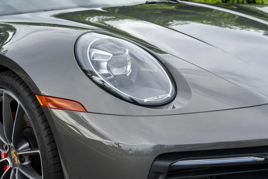 2021 Porsche 992 Carrera 4S - Image 12 of 31