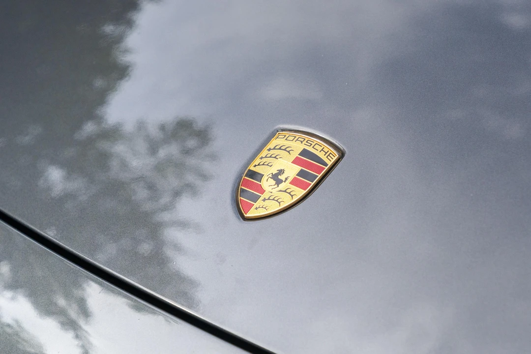 2021 Porsche 992 Carrera 4S - Image 14 of 31