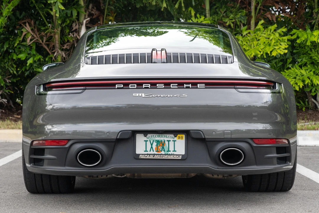 2021 Porsche 992 Carrera 4S - Image 5 of 31