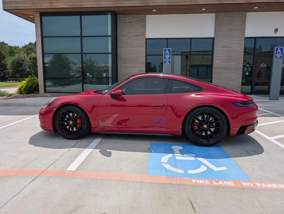 2021 Porsche 992 Carrera 4S - Image 16 of 31