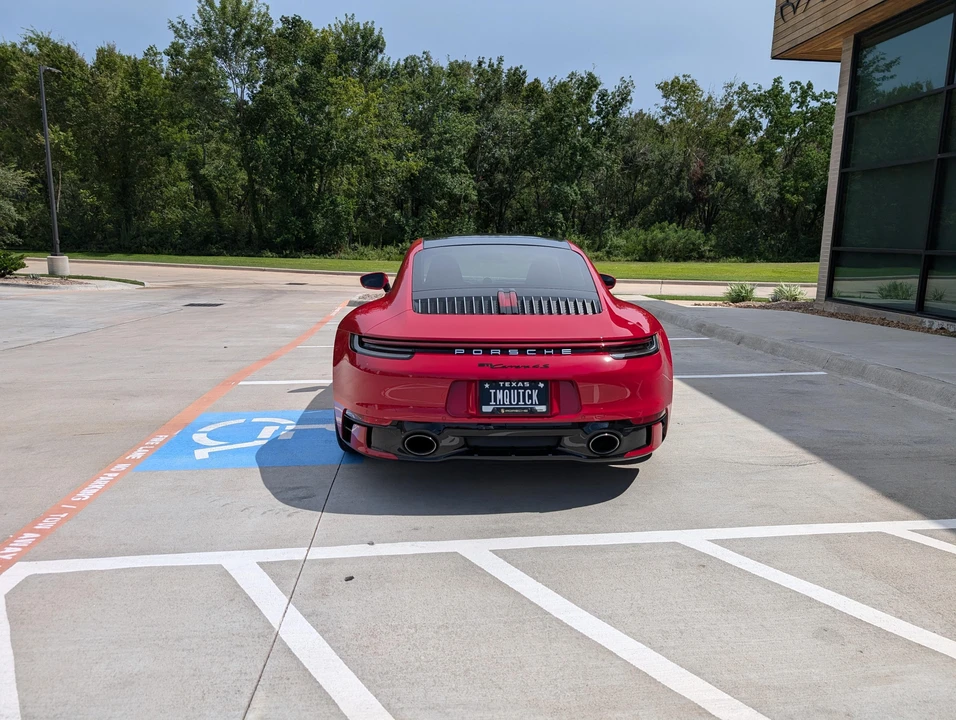 2021 Porsche 992 Carrera 4S - Image 25 of 31