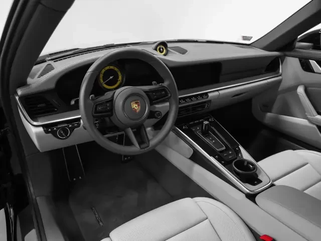 2021 Porsche 992 Carrera 4S - Image 4 of 6