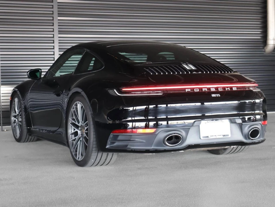 2021 Porsche 992 Carrera 4S - Image 3 of 5