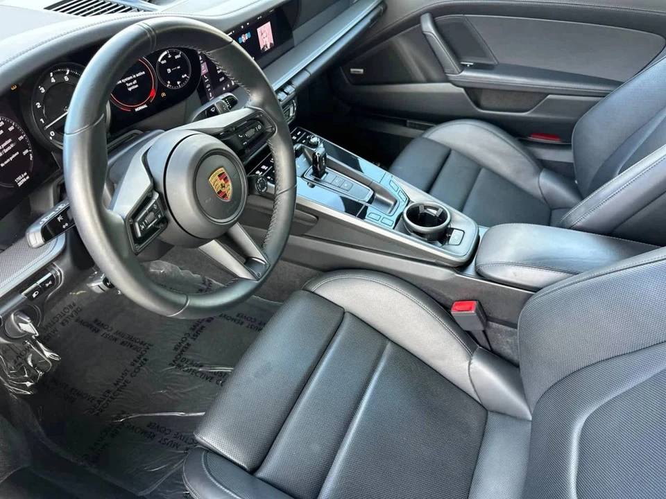 2021 Porsche 992 Carrera 4S - Image 4 of 5