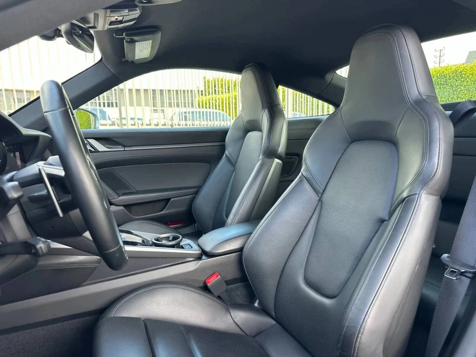 2021 Porsche 992 Carrera 4S - Image 5 of 5
