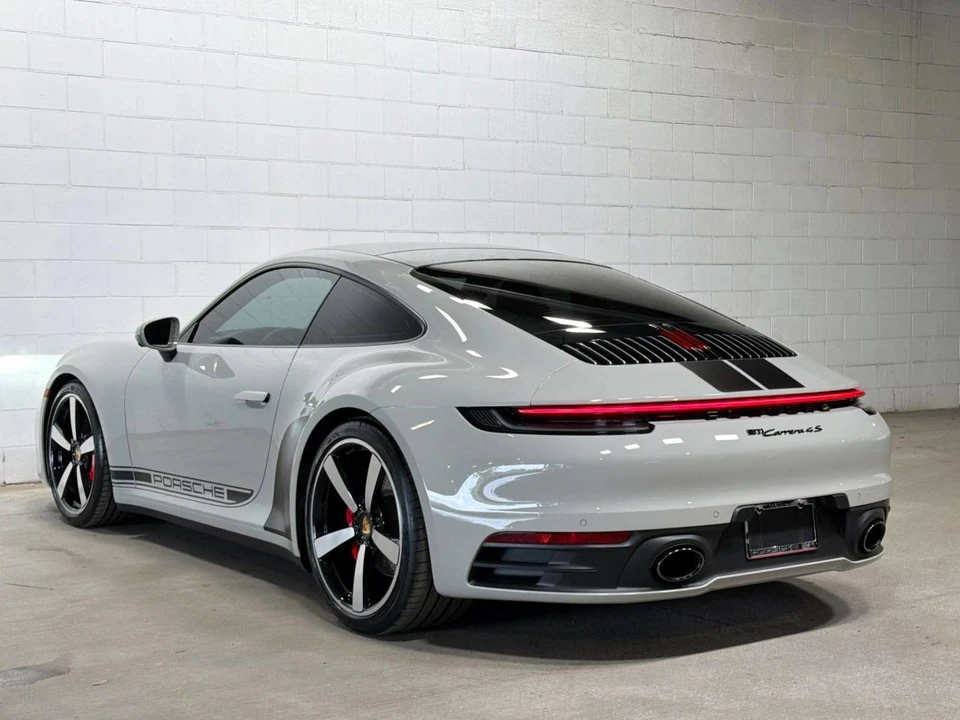 2021 Porsche 992 Carrera 4S - Image 3 of 5