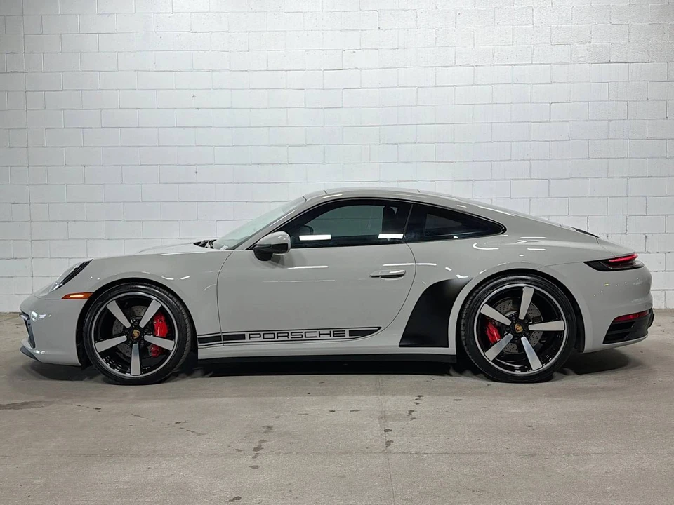 2021 Porsche 992 Carrera 4S - Image 2 of 5