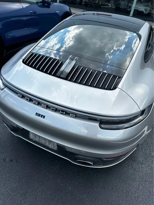2021 Porsche 992 Carrera 4S - Image 5 of 10