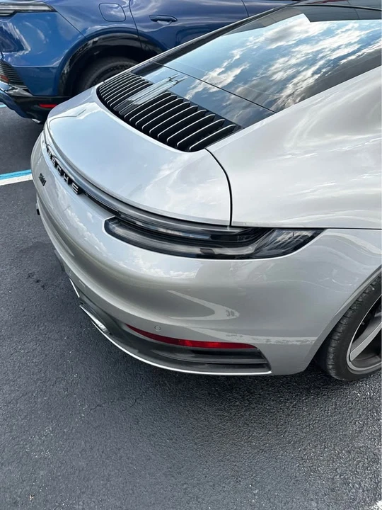 2021 Porsche 992 Carrera 4S - Image 4 of 10