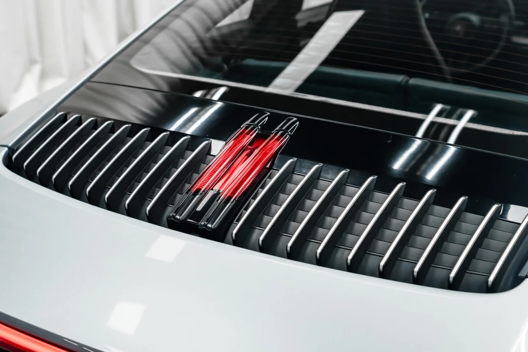 2021 Porsche 992 Carrera 4S - Image 12 of 21