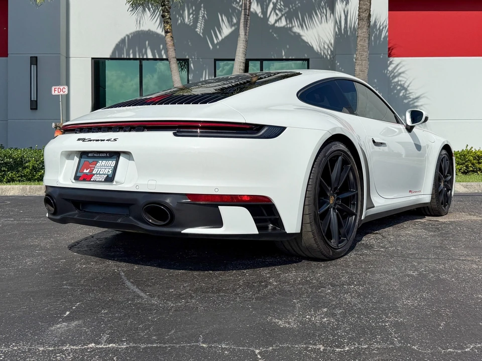 2021 Porsche 992 Carrera 4S - Image 19 of 31