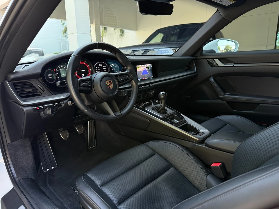 2021 Porsche 992 Carrera 4S - Image 26 of 31