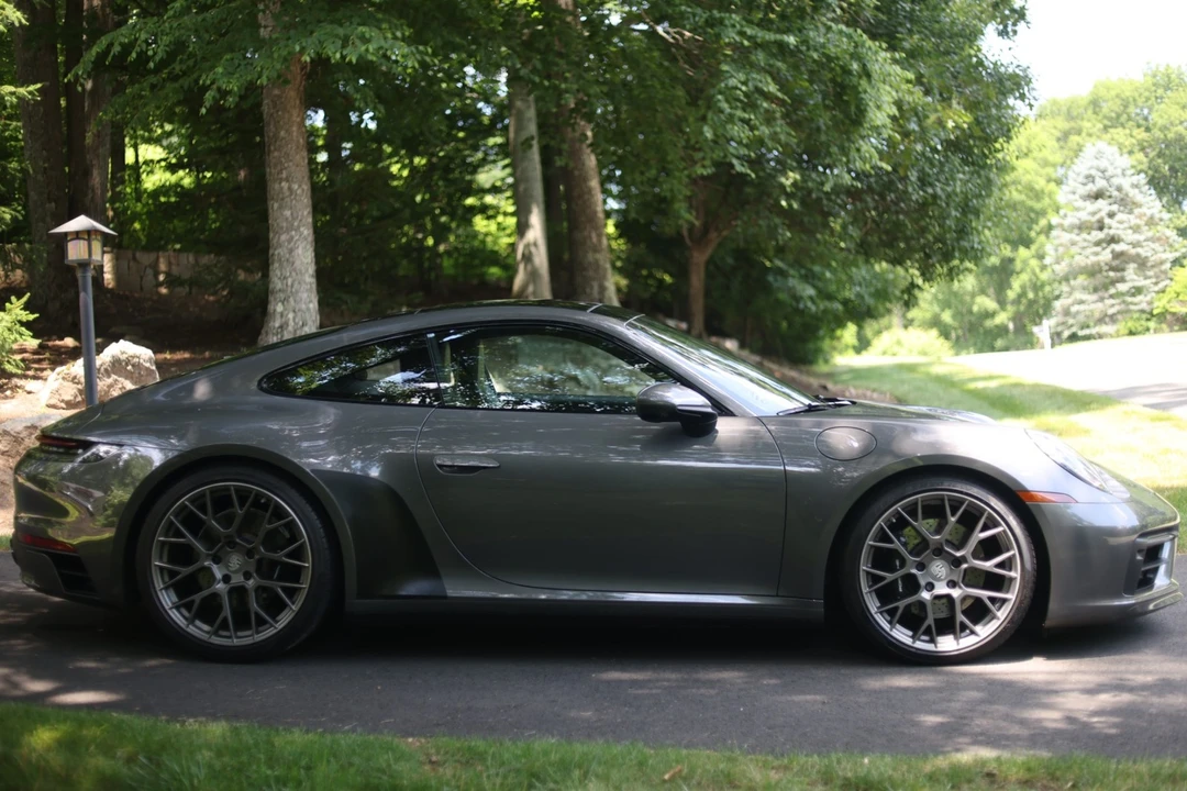 2021 Porsche 992 Carrera 4S - Image 4 of 31